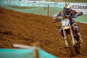 开云体育视频直播-霓虹不夜城，F1拉斯维加斯赌局，法拉利以红色闪电刺破银箭神话