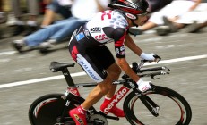 开云APP-冰与火的淬炼，托尼在冰岛对阵法国关键时刻的传奇救赎