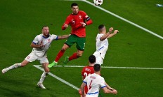 开云体育直播-葡萄牙队轻取波兰队，张本智和刷新纪录的简单介绍