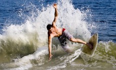 开云APP-火箭对阵黄蜂，文班亚马的教科书式表现如何重新定义比赛