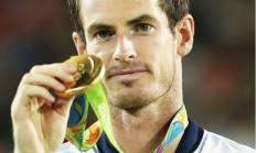 开云体育APP下载-西班牙网球队鏖战日本网球队，穆雷一己之力扛起全队的简单介绍