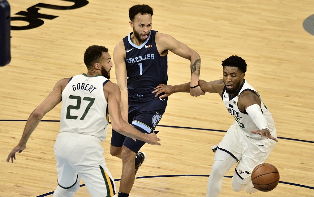 北京队力克福建队,米切尔高光表现的简单介绍 北京队力克福建队,米切尔高光表现的简单介绍