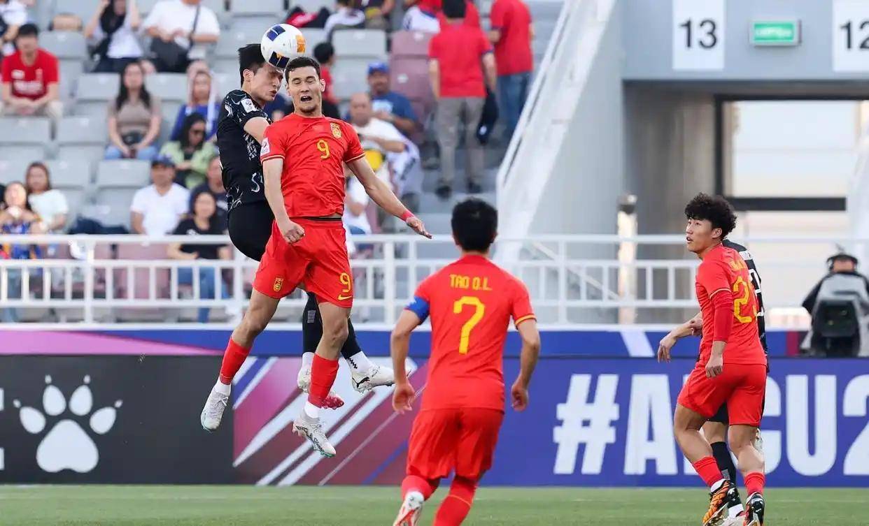 劲旅交锋，看球赛全场燃爆现场的简单介绍