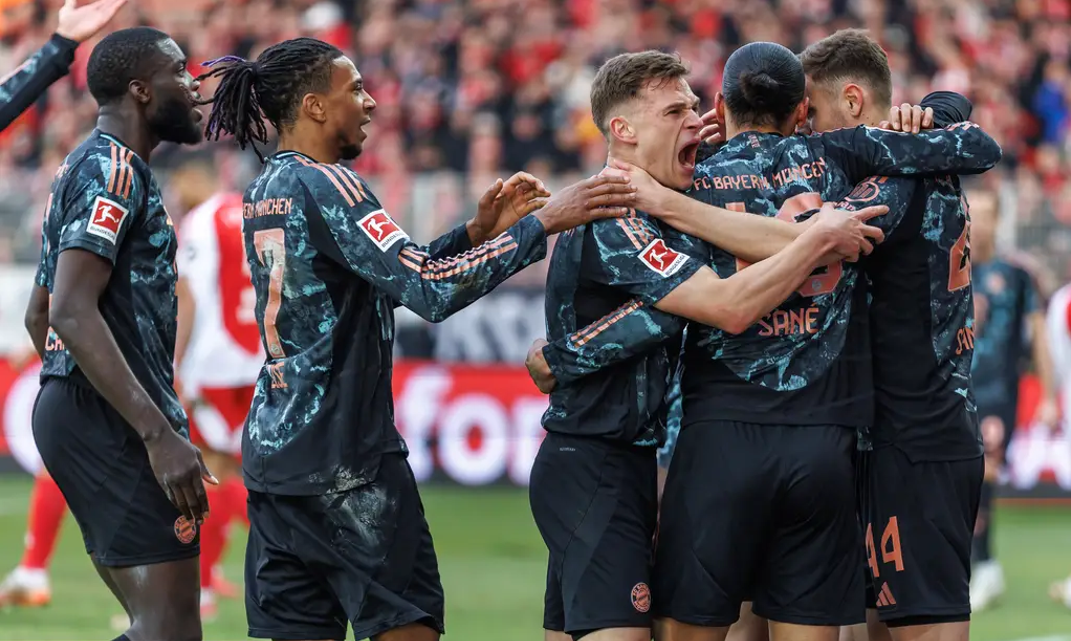 德国足球职业俱乐部进行战术调整，挑战对手