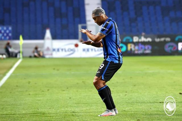 包含斯洛伐克攻入制胜一球,英勇斗志令人赞叹的词条 包含斯洛伐克攻入制胜一球,英勇斗志令人赞叹的词条