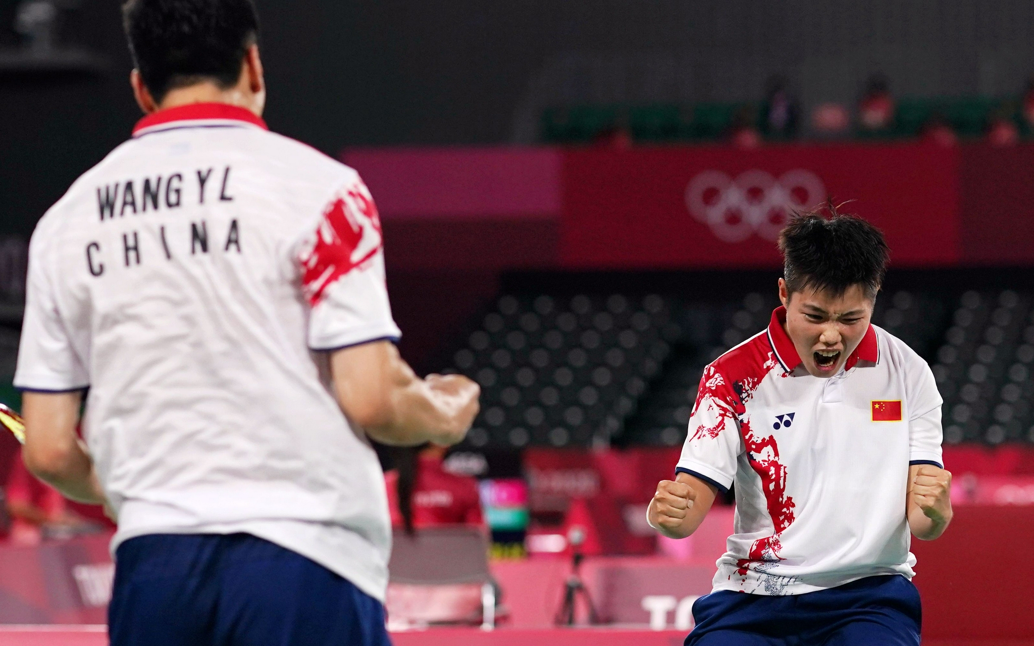 包含丹麦队险胜马来西亚队，黄鸭组合刷新纪录的词条