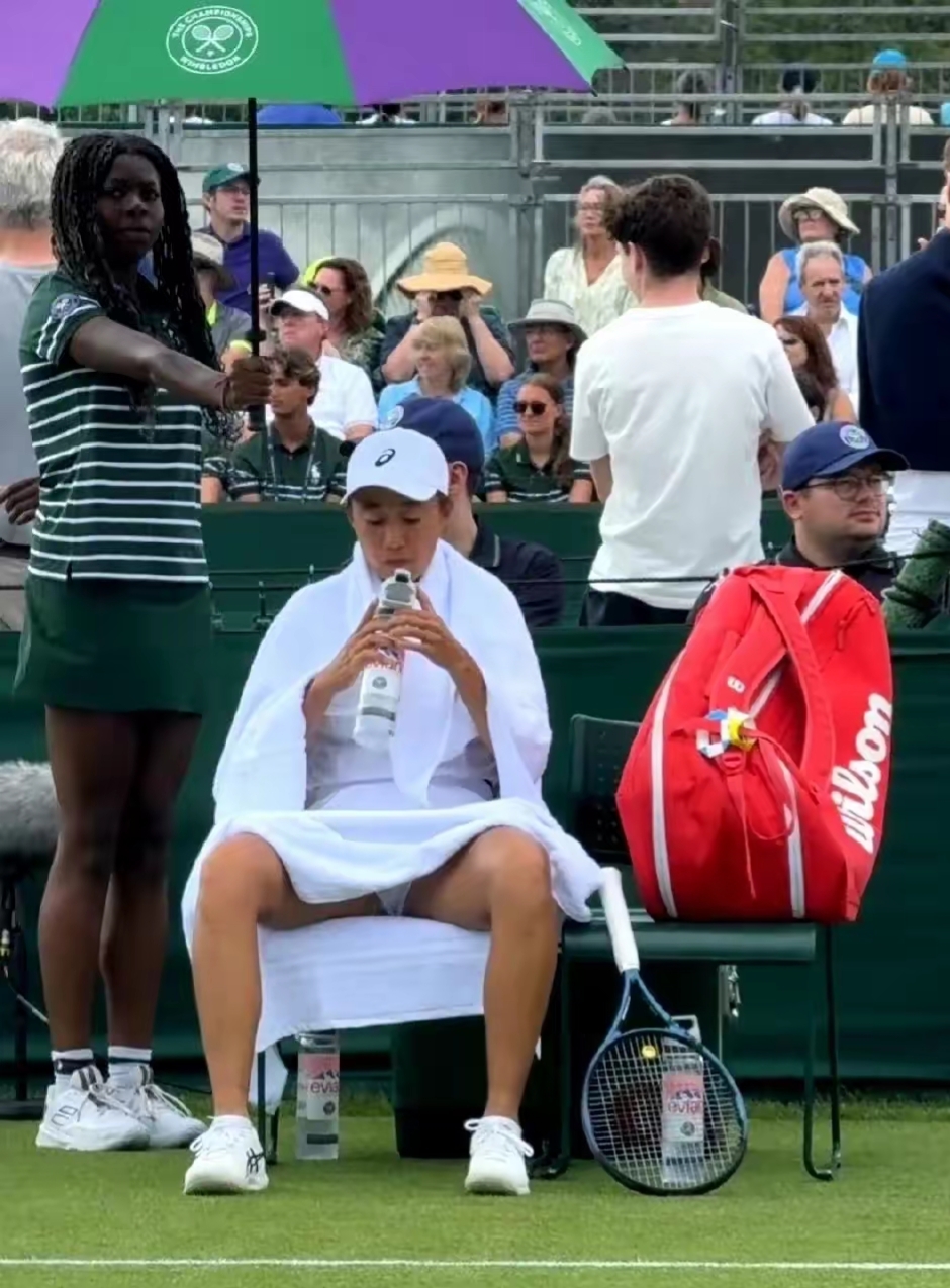 包含澳网轻取温网，鲁德关键制胜的词条