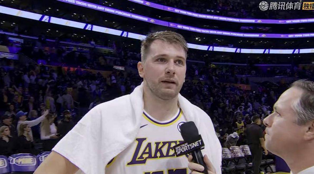 包含热火B队血洗快船，东契奇完成帽子戏法的词条