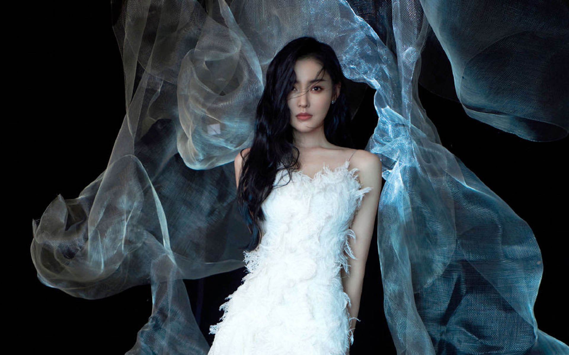 跨界狂想,拜仁式狂胜与梅西的F1赛道接管—体育世界的平行宇宙