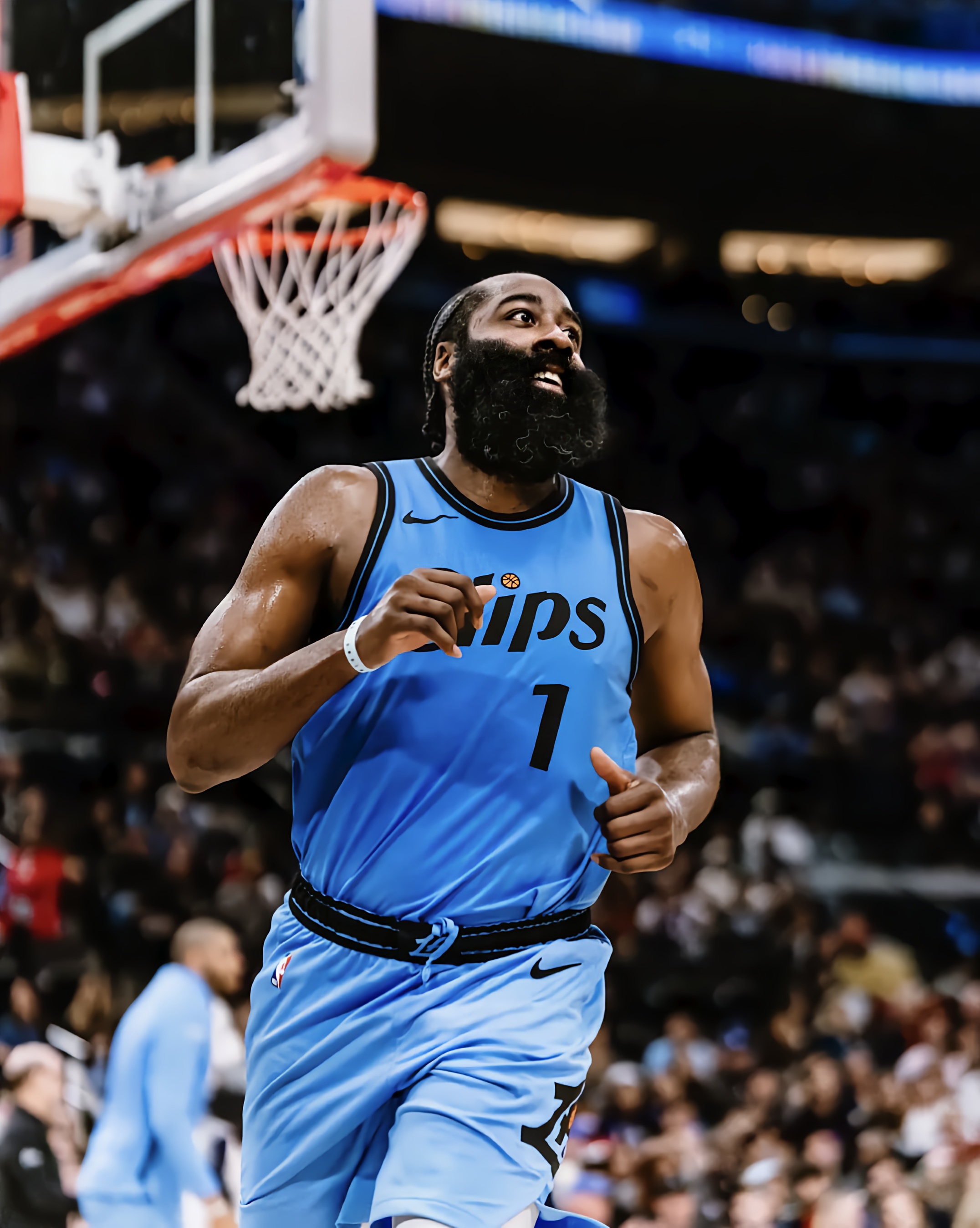 包含莱昂纳德超神表现，率队横扫对手的词条