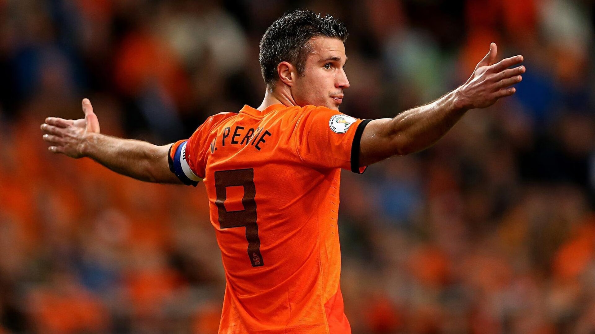 亚洲之光与西亚风暴,富安健洋的爆发与伊拉克击溃贝蒂斯的双重启示