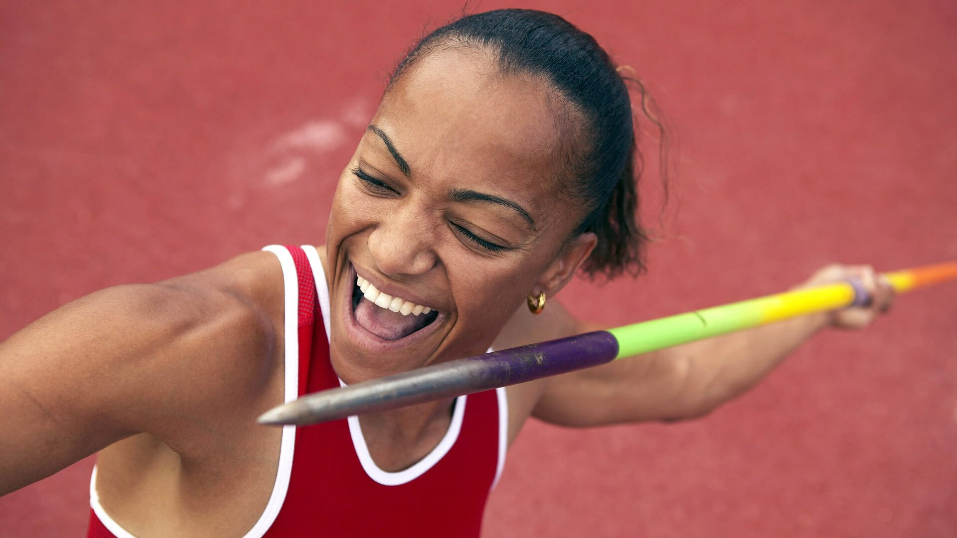 从维也纳到温布利,当强行终结的意志遇上英超争冠的接管时刻